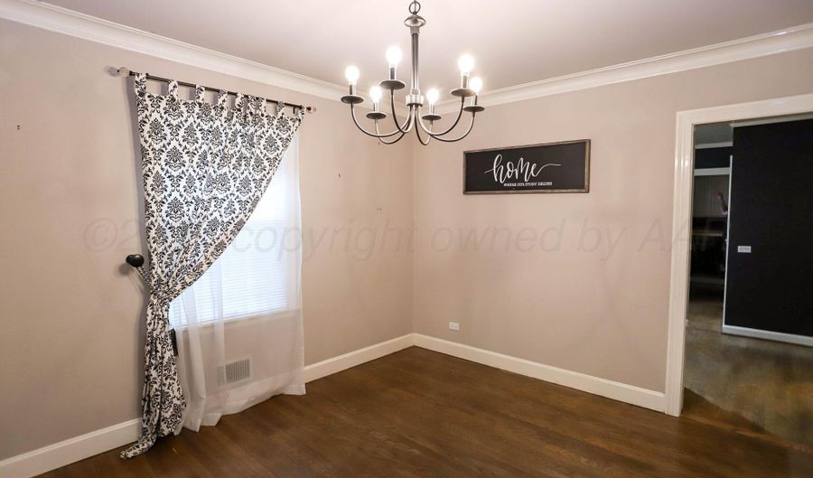307 SUNSET Ter, Amarillo, TX 79106 - 3 Beds, 2 Bath