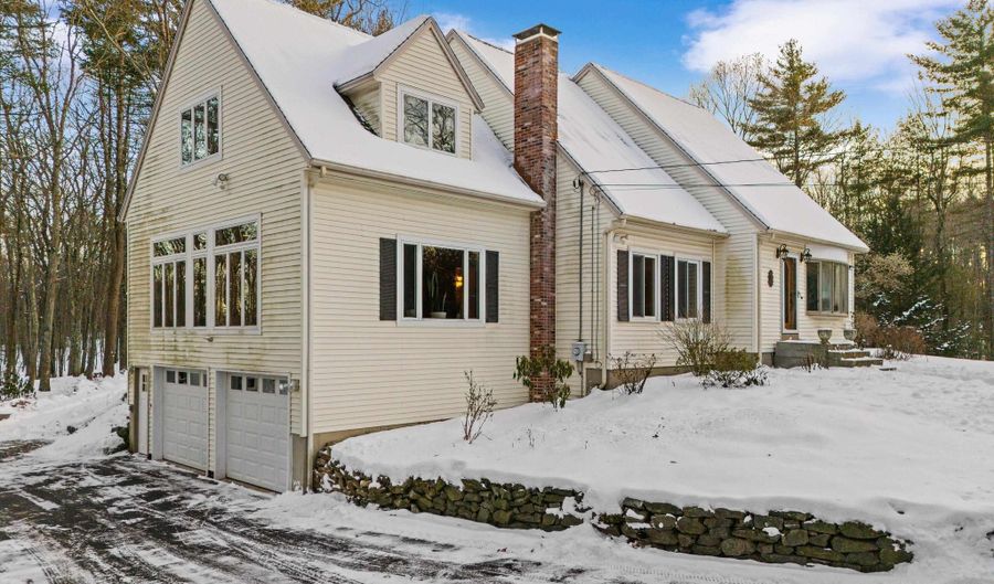 104 Tower Hill Rd, Candia, NH 03034 - 3 Beds, 3 Bath