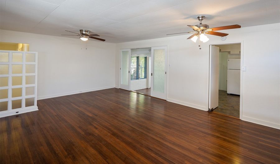 738 Menehune Ln (Main House), Honolulu, HI 96826 - 3 Beds, 2 Bath