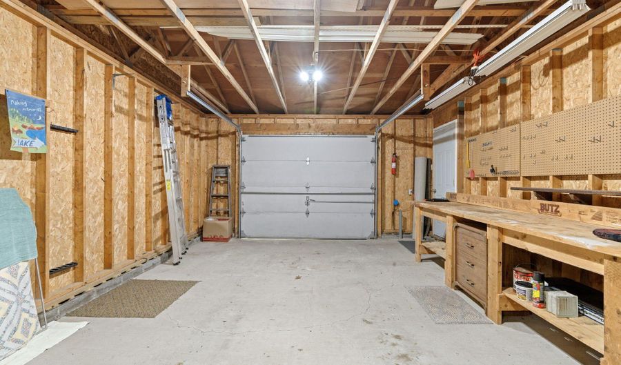 188 Evergreen Rd, Albrightsville, PA 18210 - 2 Beds, 1 Bath
