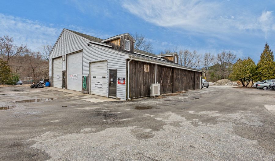 1971 Victory Hwy, Burrillville, RI 02826 - 0 Beds, 2 Bath