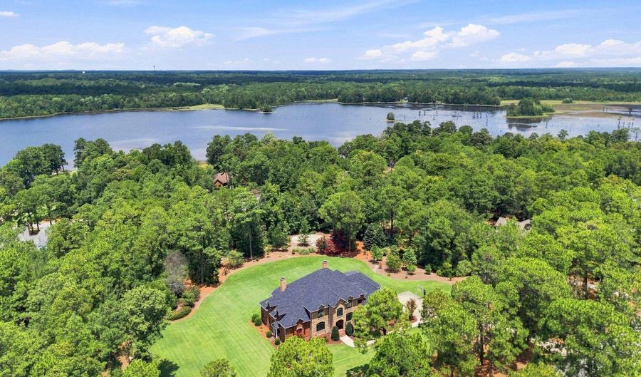 584 Southgate Dr, Camden, SC 29020 - 6 Beds, 6 Bath