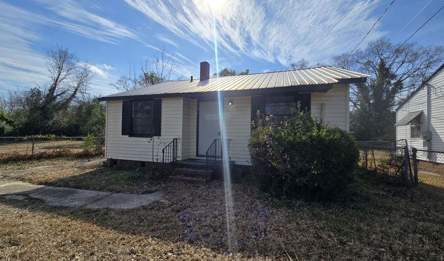 1520 Koger St, Augusta, GA 30904 - 2 Beds, 1 Bath