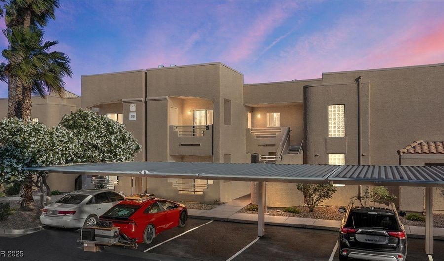 2191 Bay Club Dr 204, Laughlin, NV 89029 - 2 Beds, 2 Bath
