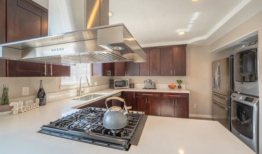 920 Galopago St, Spring Valley, CA 91977 - 4 Beds, 3 Bath