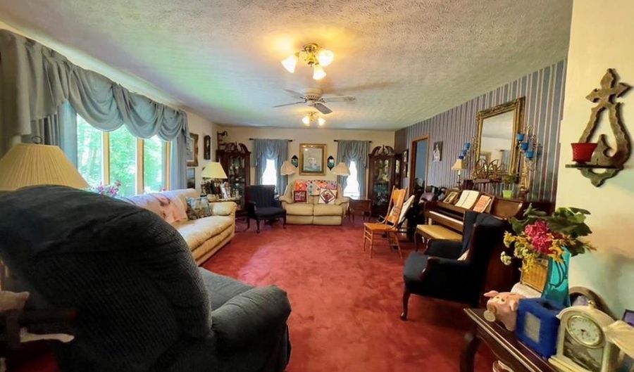 67 Kidd Frk, Banner, KY 41603 - 3 Beds, 2 Bath