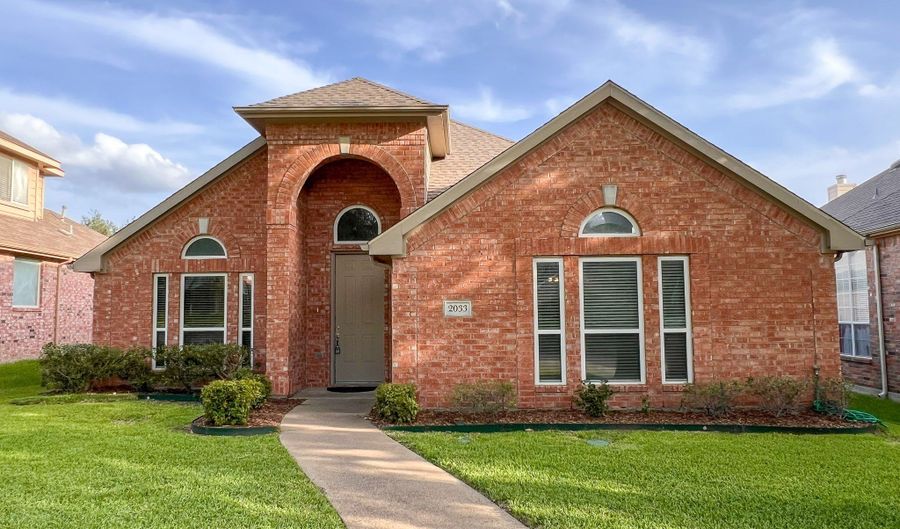 2033 Nottingham Pl, Allen, TX 75013 - 3 Beds, 2 Bath