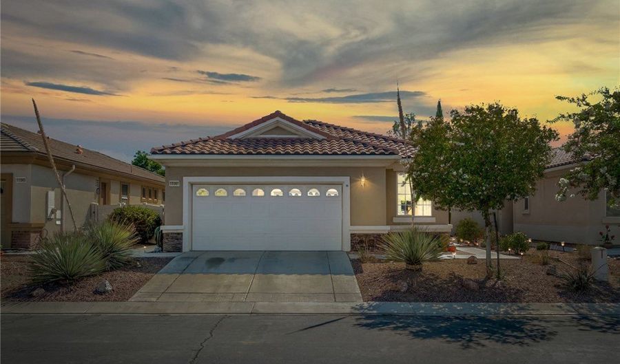 11061 Waterwood St, Apple Valley, CA 92308 - 2 Beds, 2 Bath