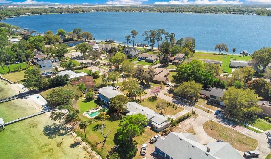2613 NELA Ave, Belle Isle, FL 32809 - 3 Beds, 2 Bath