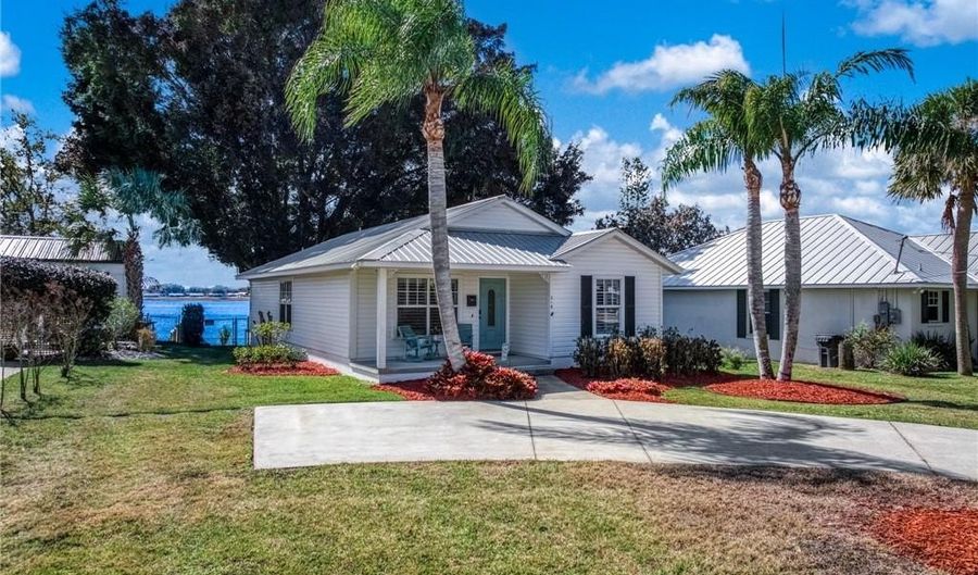 215 Tulane Cir, Avon Park, FL 33825 - 3 Beds, 2 Bath