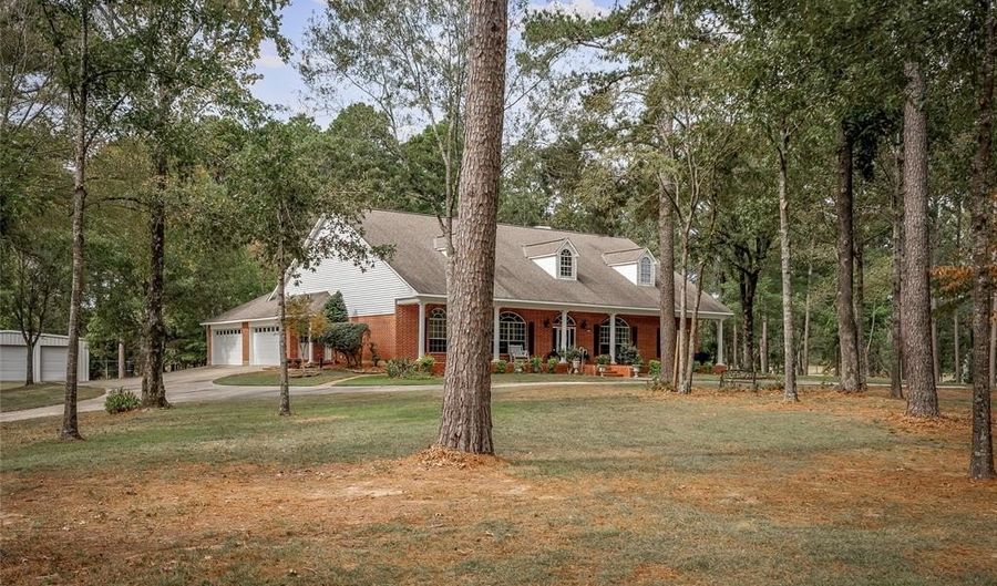 400 Crouch Rd, Benton, LA 71006 - 4 Beds, 3 Bath