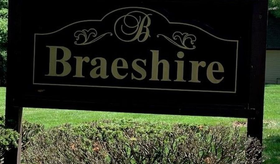 210 Braeshire Dr D, Ballwin, MO 63021 - 2 Beds, 2 Bath