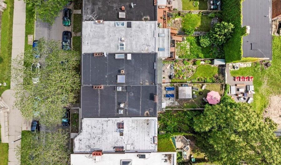218 Lancaster St, Albany, NY 12210 - 4 Beds, 3 Bath