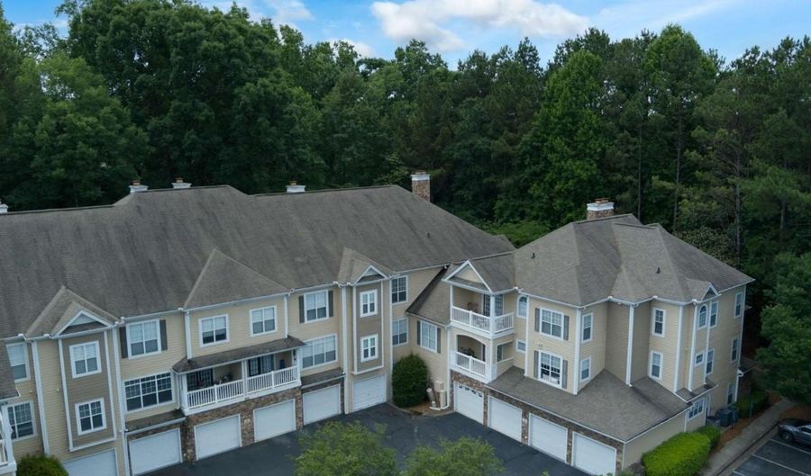 1031 Whitshire Way 1031, Alpharetta, GA 30004 - 2 Beds, 2 Bath