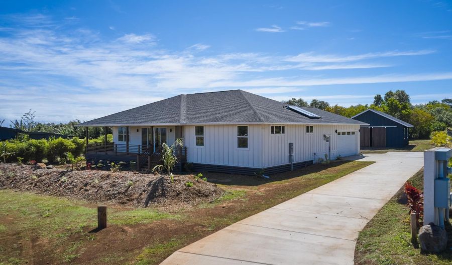 676 Kauaheahe Pl A, Haiku, HI 96708 - 3 Beds, 3 Bath