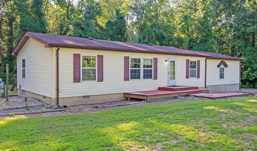 2177 JACKSON DITCH Rd, Harrington, DE 19952 - 3 Beds, 2 Bath