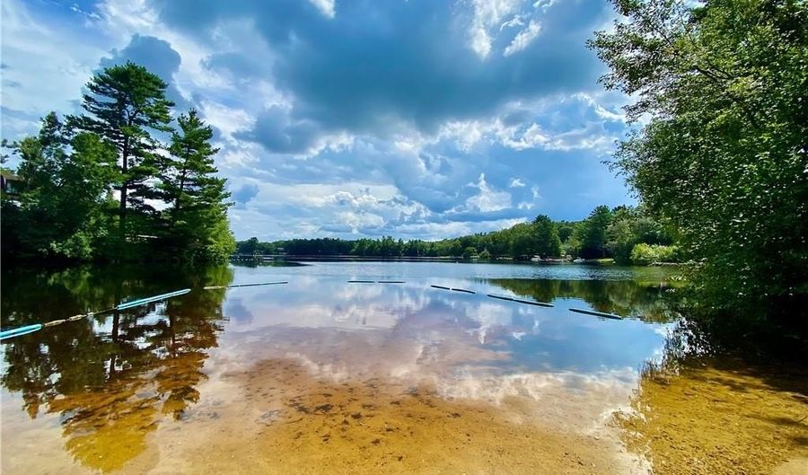 162 Keach Pond Dr, Glocester, RI 02814 - 3 Beds, 4 Bath