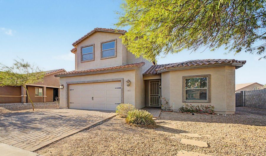518 W BLACK HAWK Pl, Casa Grande, AZ 85122 - 4 Beds, 3 Bath