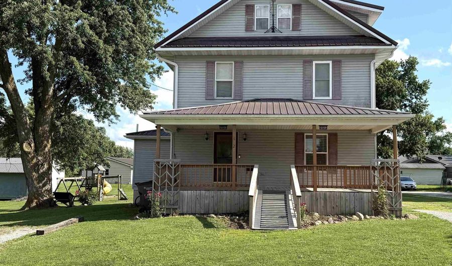 612 W Elm St, Allerton, IA 50008 - 5 Beds, 2 Bath