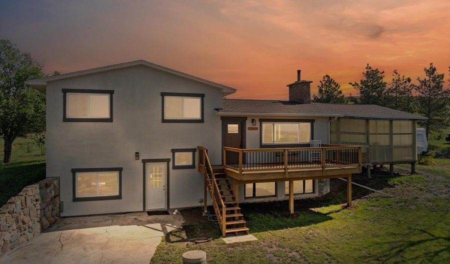 10844 Antelope Ln, Belle Fourche, SD 57717 - 3 Beds, 2 Bath