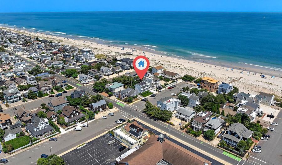 27 THIRD St, Beach Haven, NJ 08008 - 5 Beds, 4 Bath