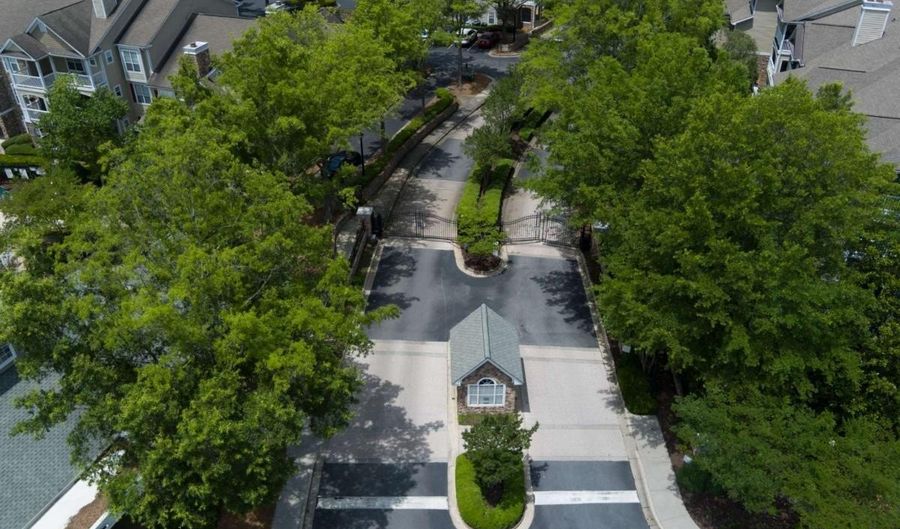1031 Whitshire Way 1031, Alpharetta, GA 30004 - 2 Beds, 2 Bath