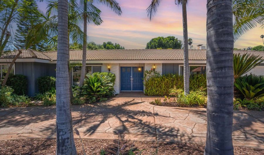 1637 Encino Dr, Escondido, CA 92025 - 4 Beds, 4 Bath