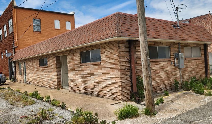 112 E 13th St, Baxter Springs, KS 66713 - 0 Beds, 0 Bath