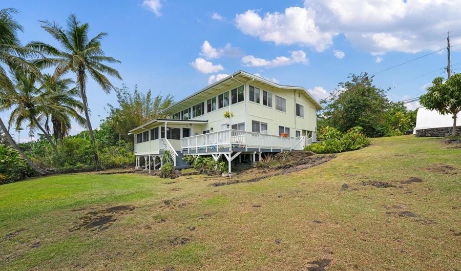 85-4563 HAWAII BELT Rd, Captain Cook, HI 96704 - 5 Beds, 2 Bath