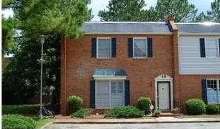 431 Kingswood Ct, Albany, GA 31707 - 3 Beds, 2 Bath