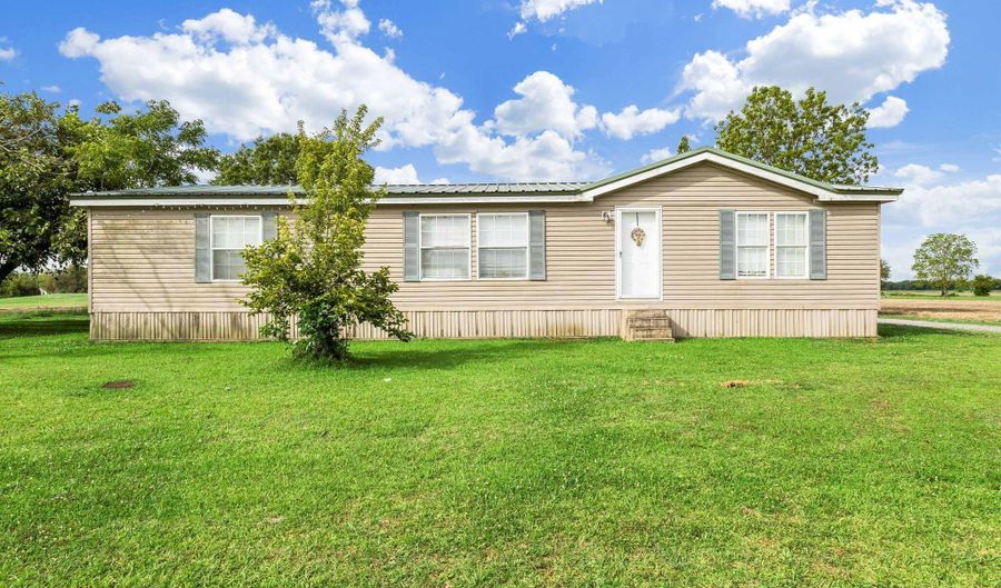 841 B Old School Rd, Arnaudville, LA 70512 - 3 Beds, 2 Bath