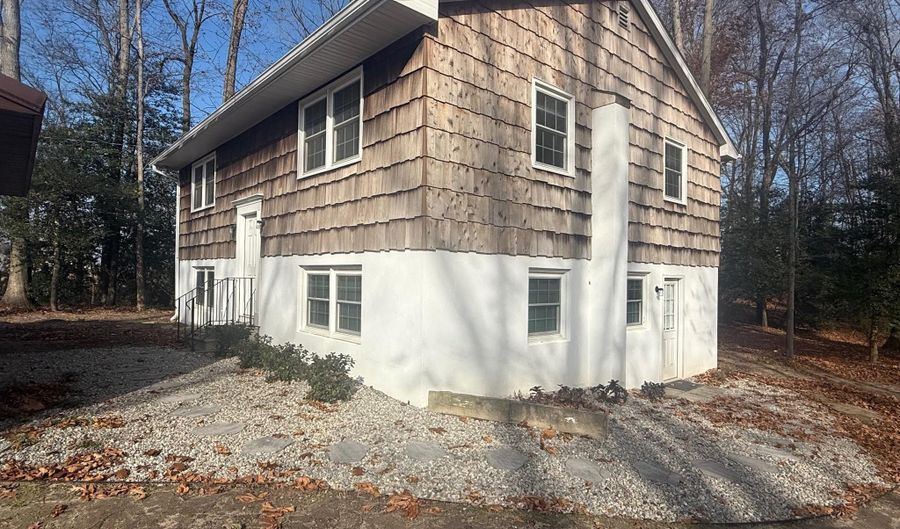 8859 CLENDANIEL POND Rd, Lincoln, DE 19960 - 4 Beds, 2 Bath