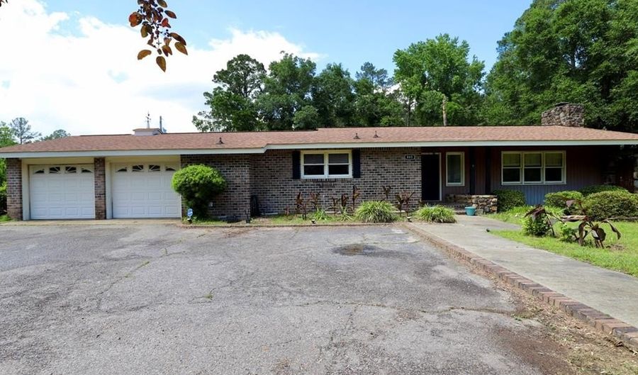 805 Mcrae Rd, Camden, SC 29020 - 3 Beds, 3 Bath
