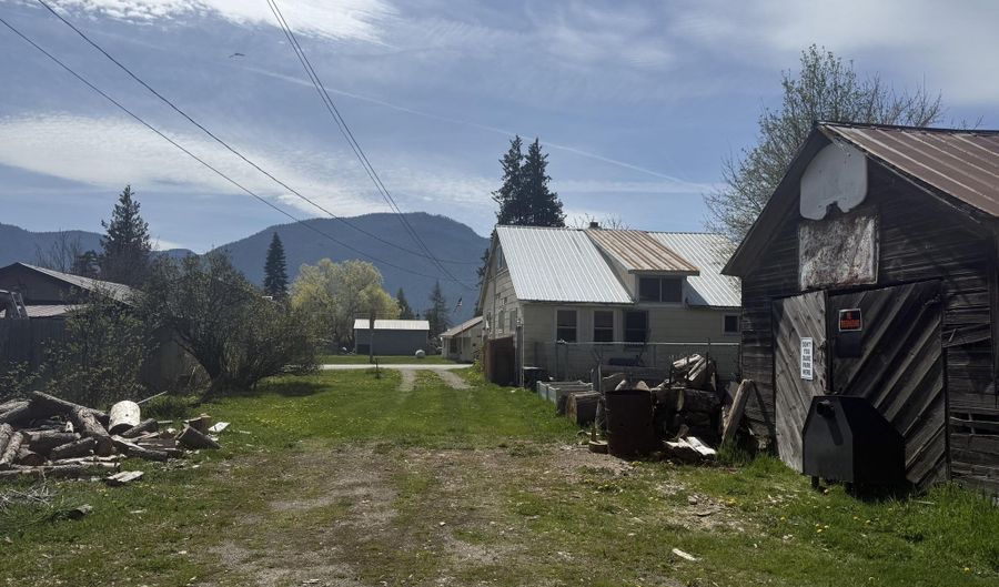 116 W 4th Ave, Clark Fork, ID 83811 - 3 Beds, 2 Bath