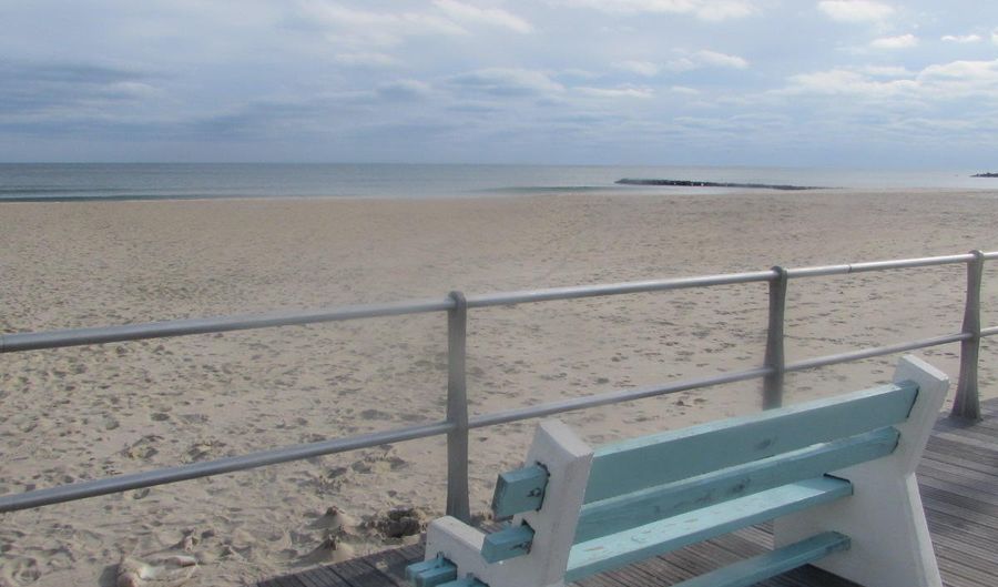 305 3rd Ave Winter, Avon By The Sea, NJ 07717 - 4 Beds, 2 Bath