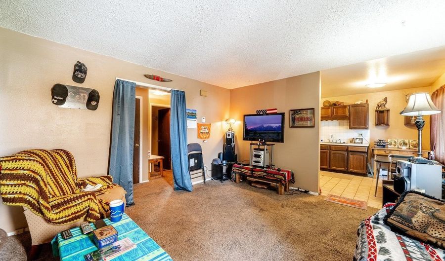 332 N Lobban Apt 1 Apt 2, Buffalo, WY 82834 - 2 Beds, 0 Bath