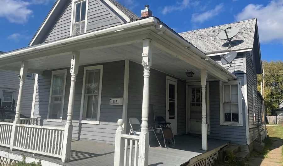 117 NE 4th, Abilene, KS 67410 - 3 Beds, 1 Bath