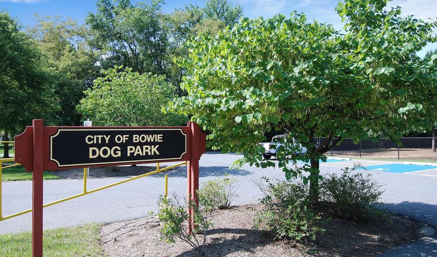 15610 EVERGLADE Ln E202, Bowie, MD 20716 - 2 Beds, 2 Bath