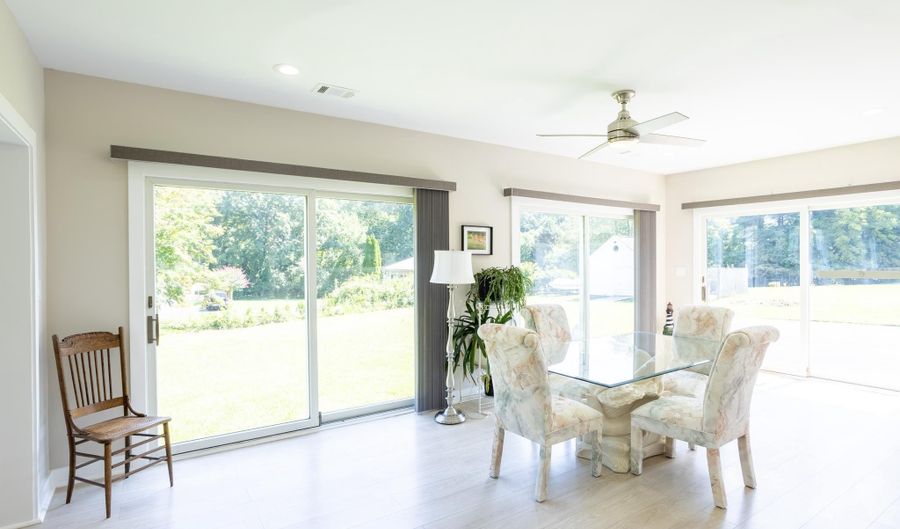 13829 MANOR GLEN Rd, Baldwin, MD 21013 - 5 Beds, 3 Bath