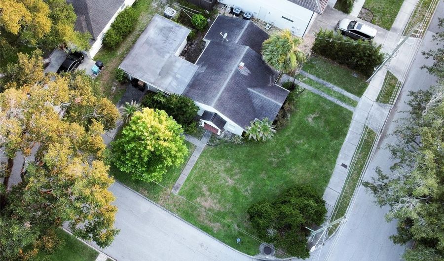 2942 HELEN Ave, Orlando, FL 32804 - 3 Beds, 1 Bath