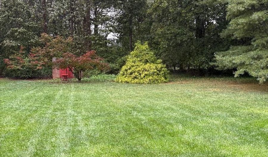 1012 WINFIELD Dr, Bel Air, MD 21015 - 3 Beds, 1 Bath