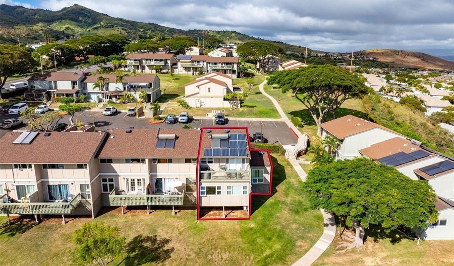 92-1019 Makakilo Dr 63, Kapolei, HI 96707 - 4 Beds, 2 Bath