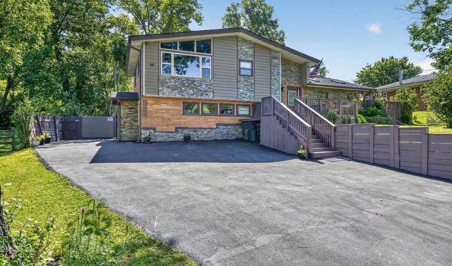 2066 Evanor Ln, Anderson Twp., OH 45244 - 5 Beds, 3 Bath