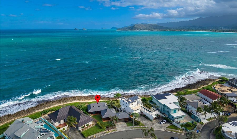 592 Kaimalino St, Kailua, HI 96734 - 4 Beds, 3 Bath