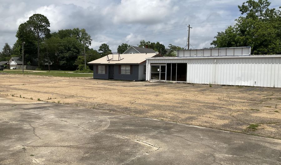 501 S Main St, Amory, MS 38821 - 0 Beds, 0 Bath