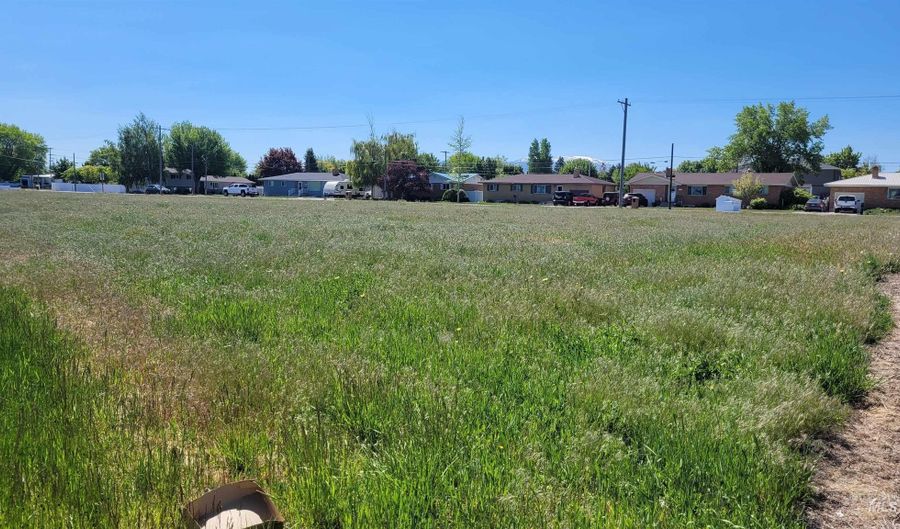 450 E 27th, Burley, ID 83318 - 0 Beds, 0 Bath