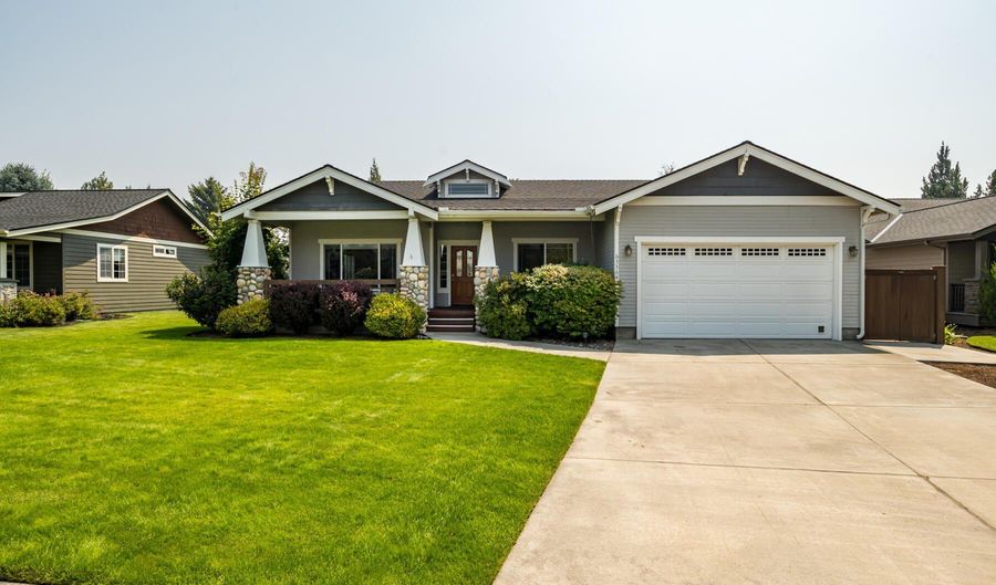 63364 NE Brightwater Dr, Bend, OR 97701 - 3 Beds, 2 Bath