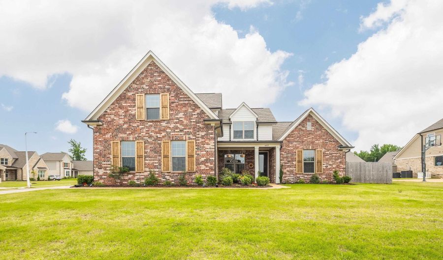 6423 OSIER, Bartlett, TN 38135 - 4 Beds, 4 Bath