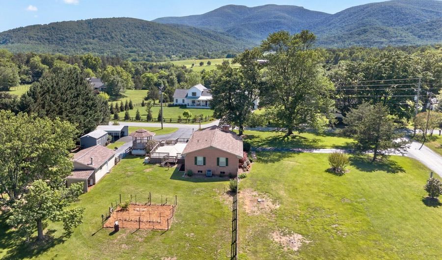 18 WINDY ACRES Cir, Afton, VA 22920 - 3 Beds, 2 Bath