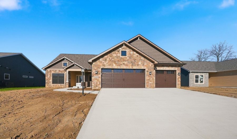 2023 Approach Dr, Auburn, IN 46706 - 3 Beds, 3 Bath
